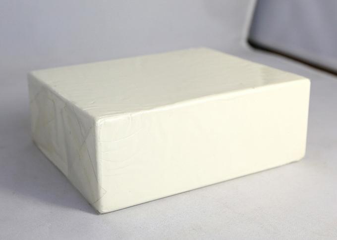 Adesivo caldo trasparente solido della colata di 100% per la fabbricazione del condimento non tessuto di carta chirurgico del nastro 1
