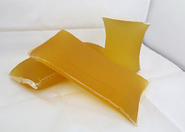 Colla calda della colata dell'adesivo sensibile alla pressione per il materiale a gettare del laminato del Nonwoven