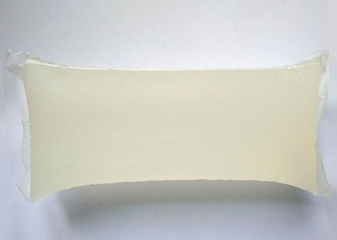 La gomma di sintetico termoplastica ha basato l'adesivo sensibile alla pressione della colata calda per non tessuto eliminabile 2